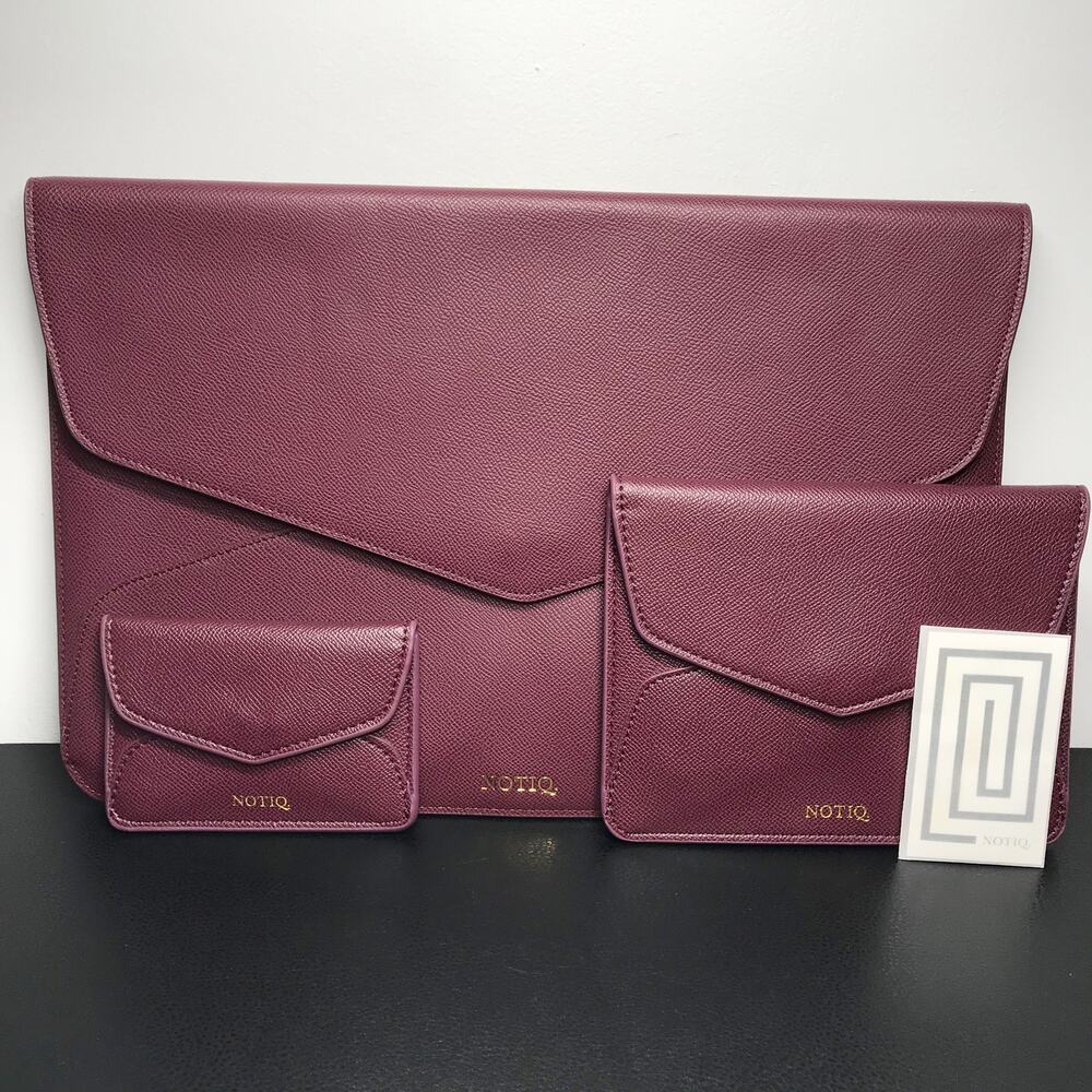 NOTIQ 13in Laptop Envelope Tech Clutch Card Key Night Out Clutch Mulberry Pebble
